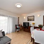 Vjera Апартаменты *