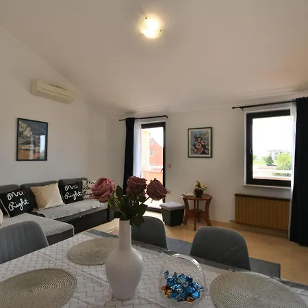 Apartment Vjera Umag