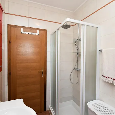 Vjera Apartment *